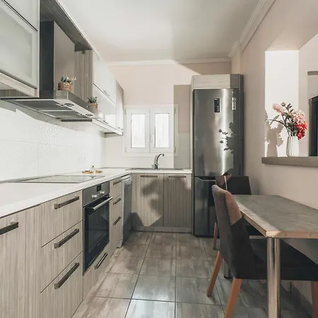 Dream House Tragaki